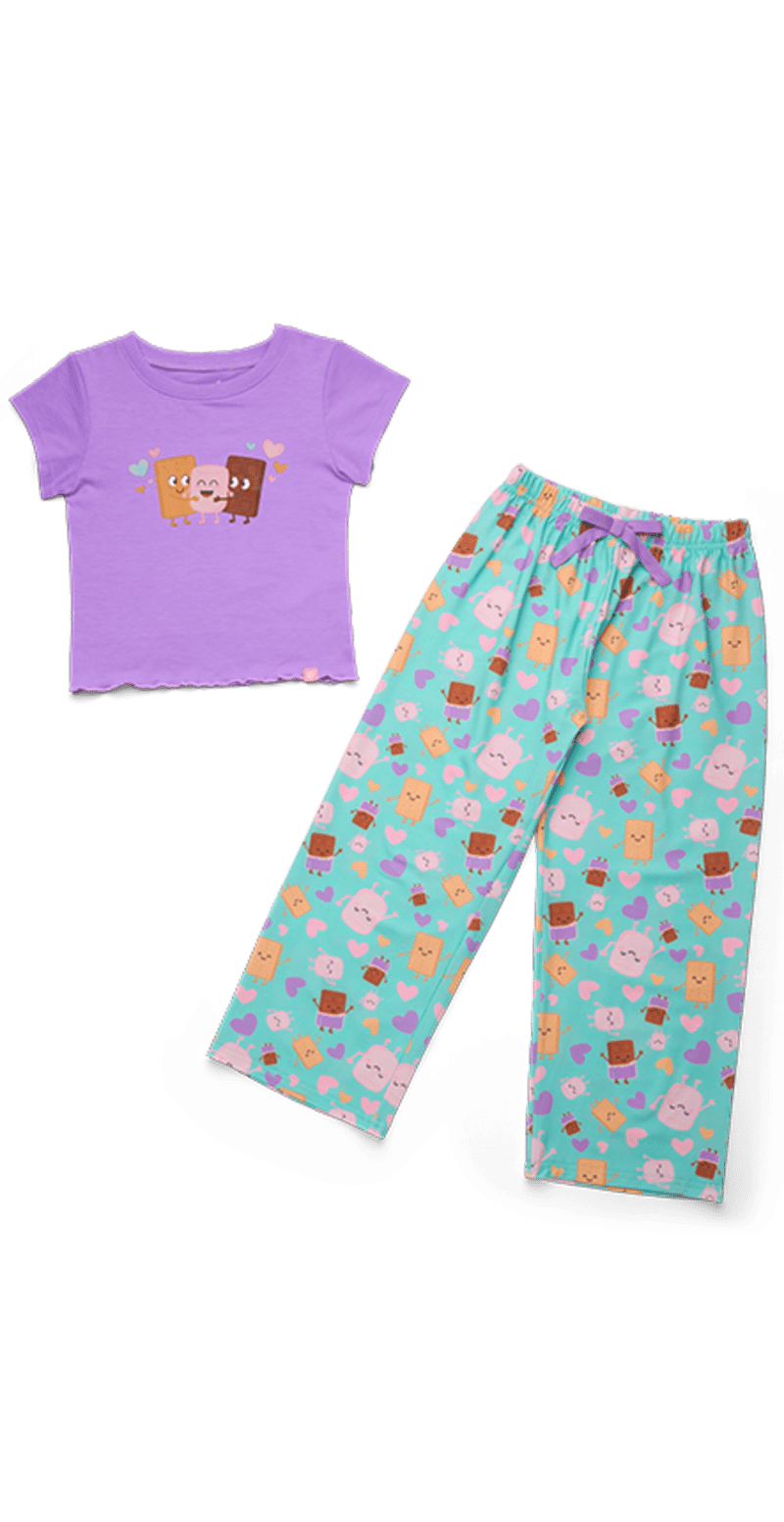 Daisy Davenport’s™ S’mores PJs for Girls (Girl of the Year™ 2027)