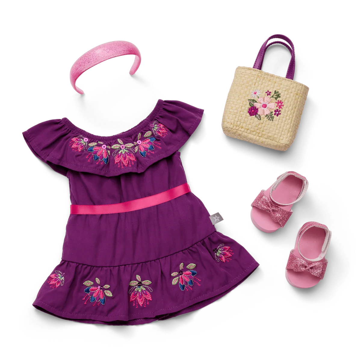 Raquel’s™ Beach Bundle (Girl of the Year™ 2026)