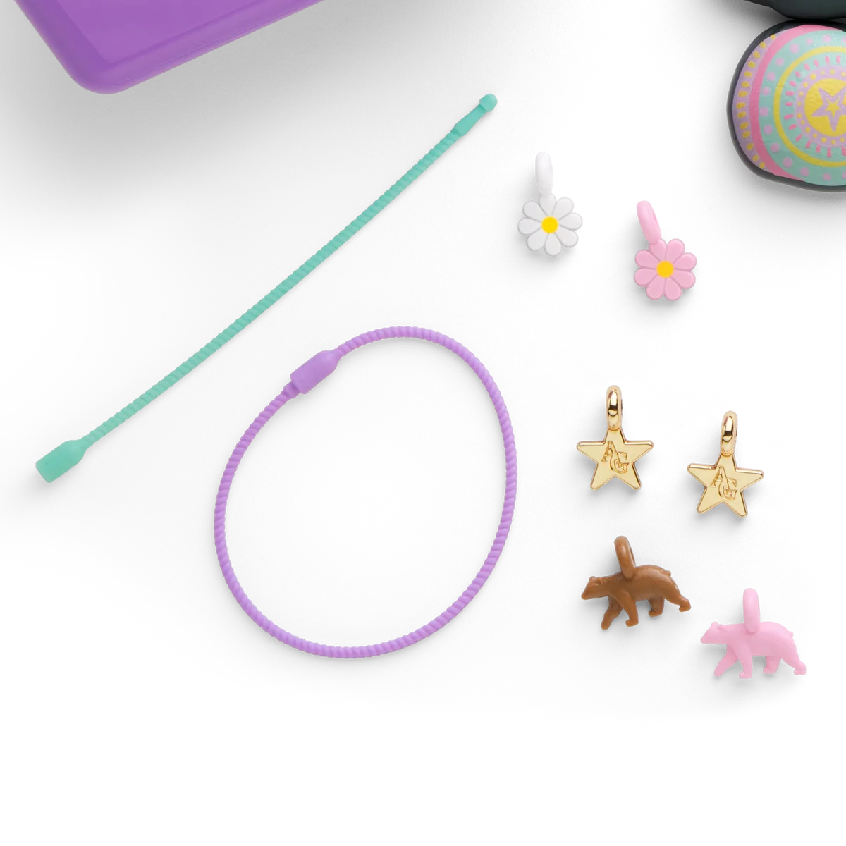 Daisy Davenport’s™ Camp Crafts Set for 18-inch Dolls (Girl of the Year™ 2027)